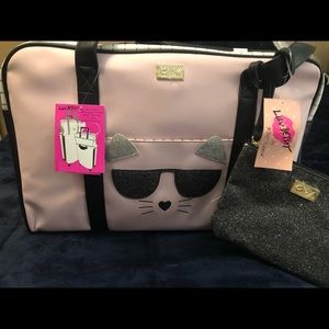 Betsey Johnson weekender bag NWT